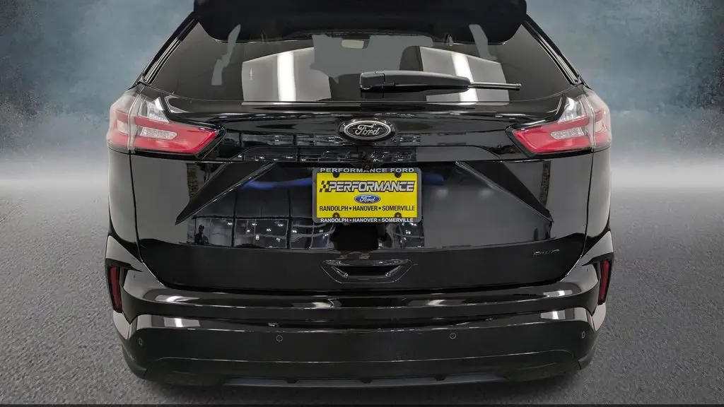 2024 Ford Edge SE