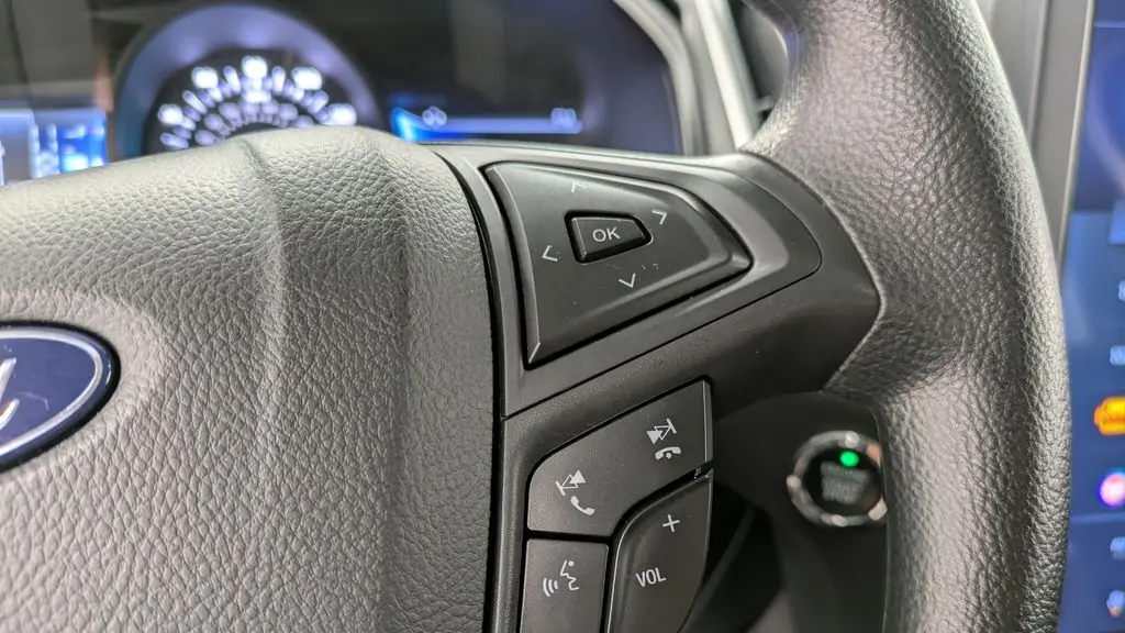 2024 Ford Edge SE