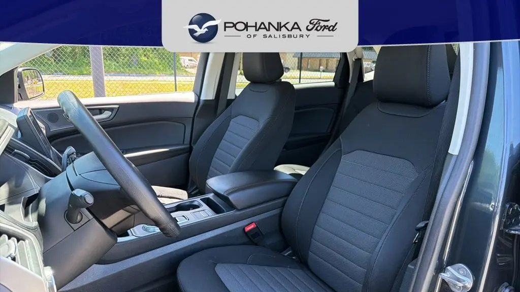 2024 Ford Edge SE