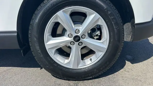 2024 Ford Edge SE