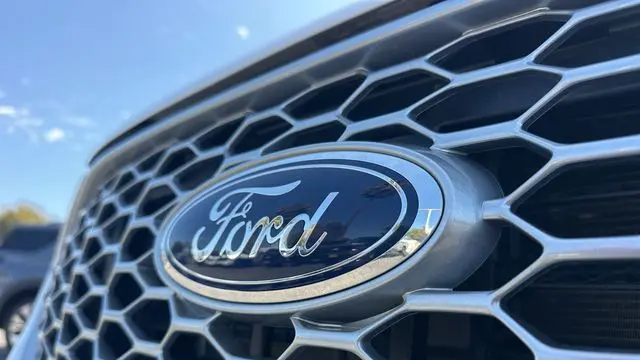 2024 Ford Edge SE
