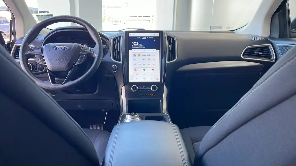 2024 Ford Edge SE