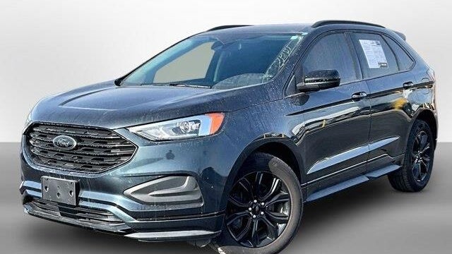 2022 Ford Edge SE