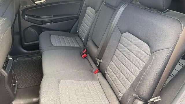 2023 Ford Edge SE