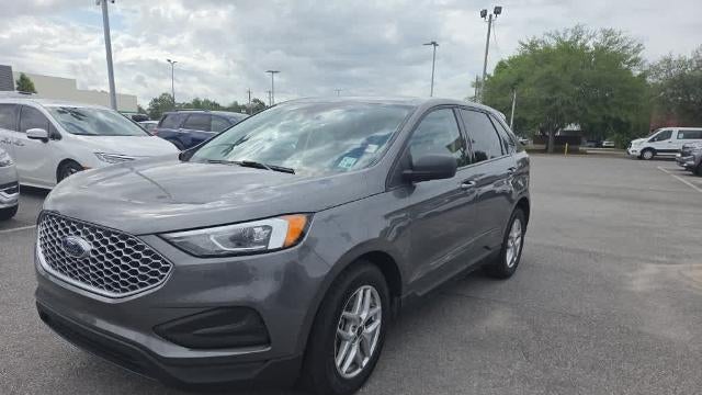 2023 Ford Edge SE