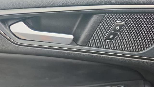 2023 Ford Edge SE
