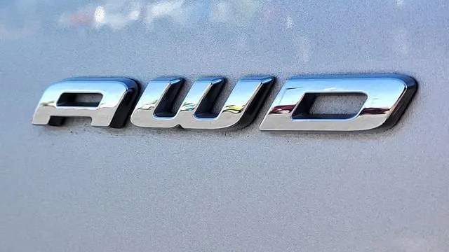 2023 Ford Edge SE