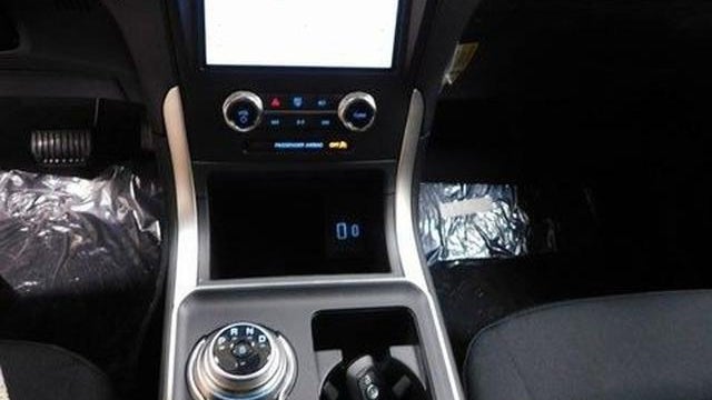 2024 Ford Edge SE
