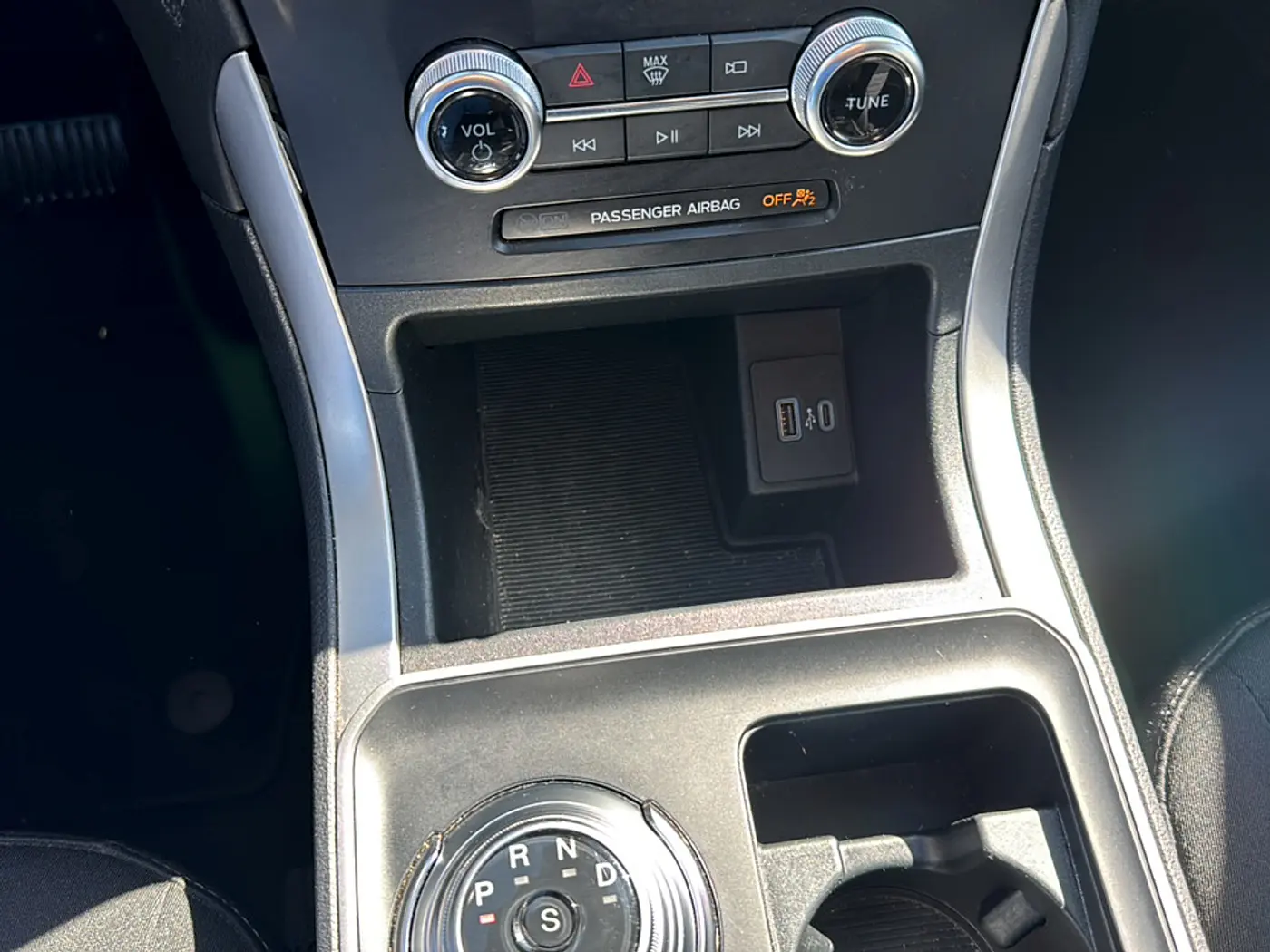 2024 Ford Edge