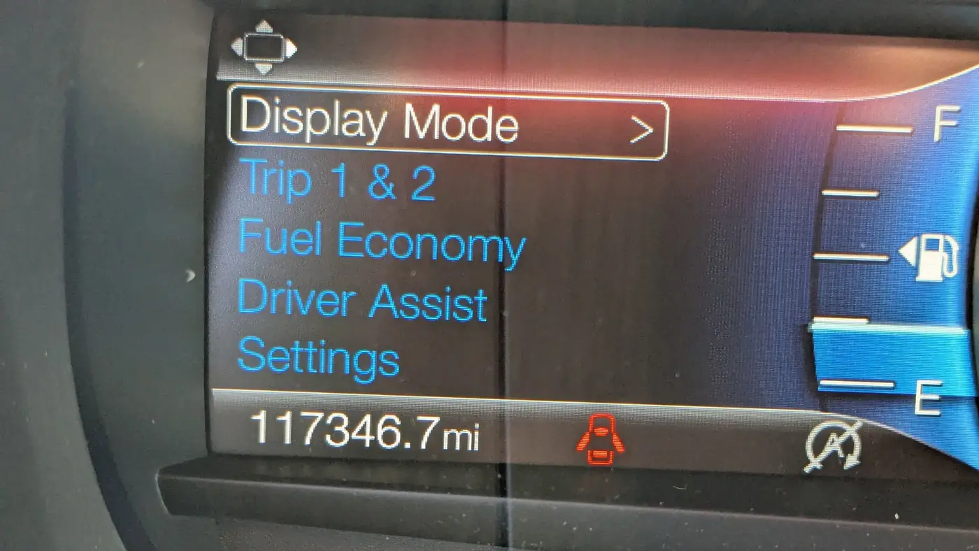 2022 Ford Edge SE