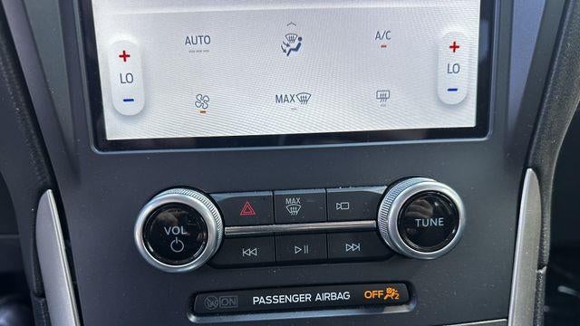 2023 Ford Edge SE