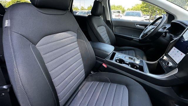 2023 Ford Edge SE