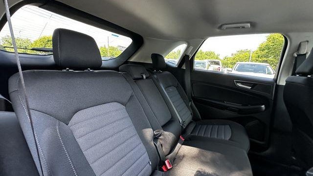 2023 Ford Edge SE