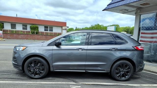2023 Ford Edge SE