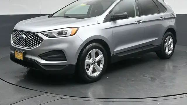 2023 Ford Edge SE
