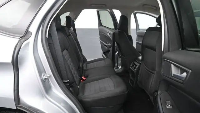 2023 Ford Edge SE