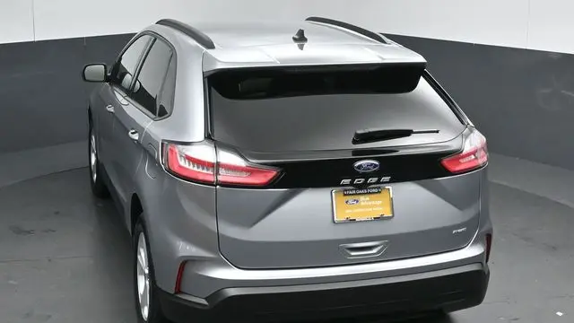 2023 Ford Edge SE