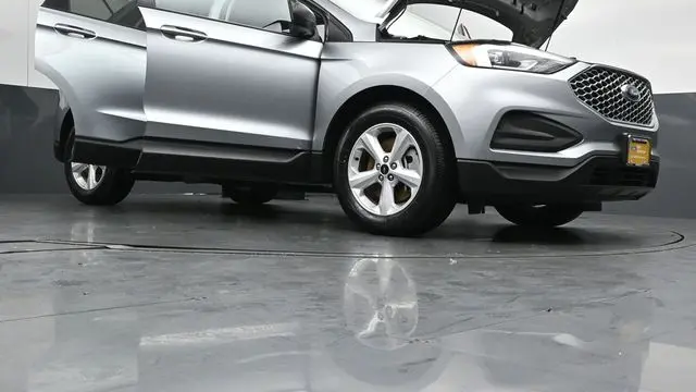2023 Ford Edge SE