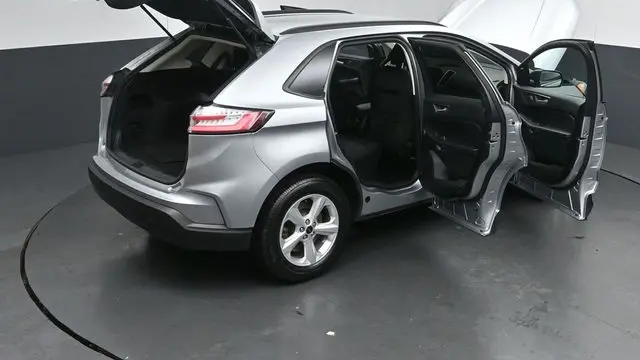 2023 Ford Edge SE