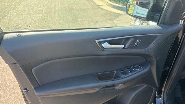 2023 Ford Edge SE