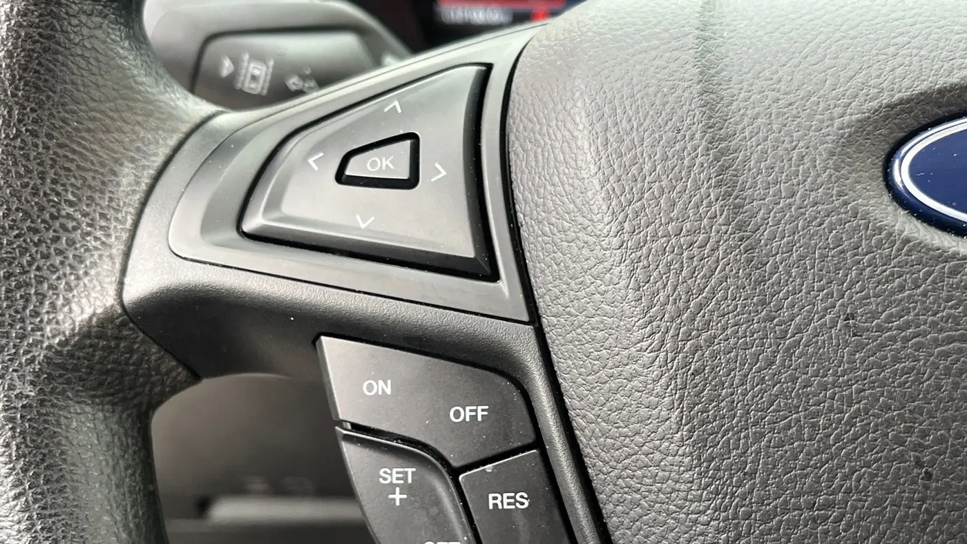 2024 Ford Edge SE