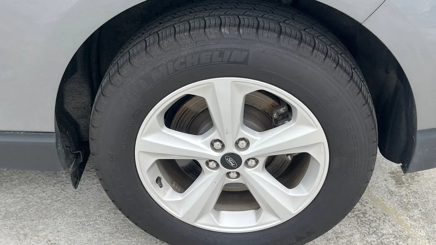 2024 Ford Edge SE