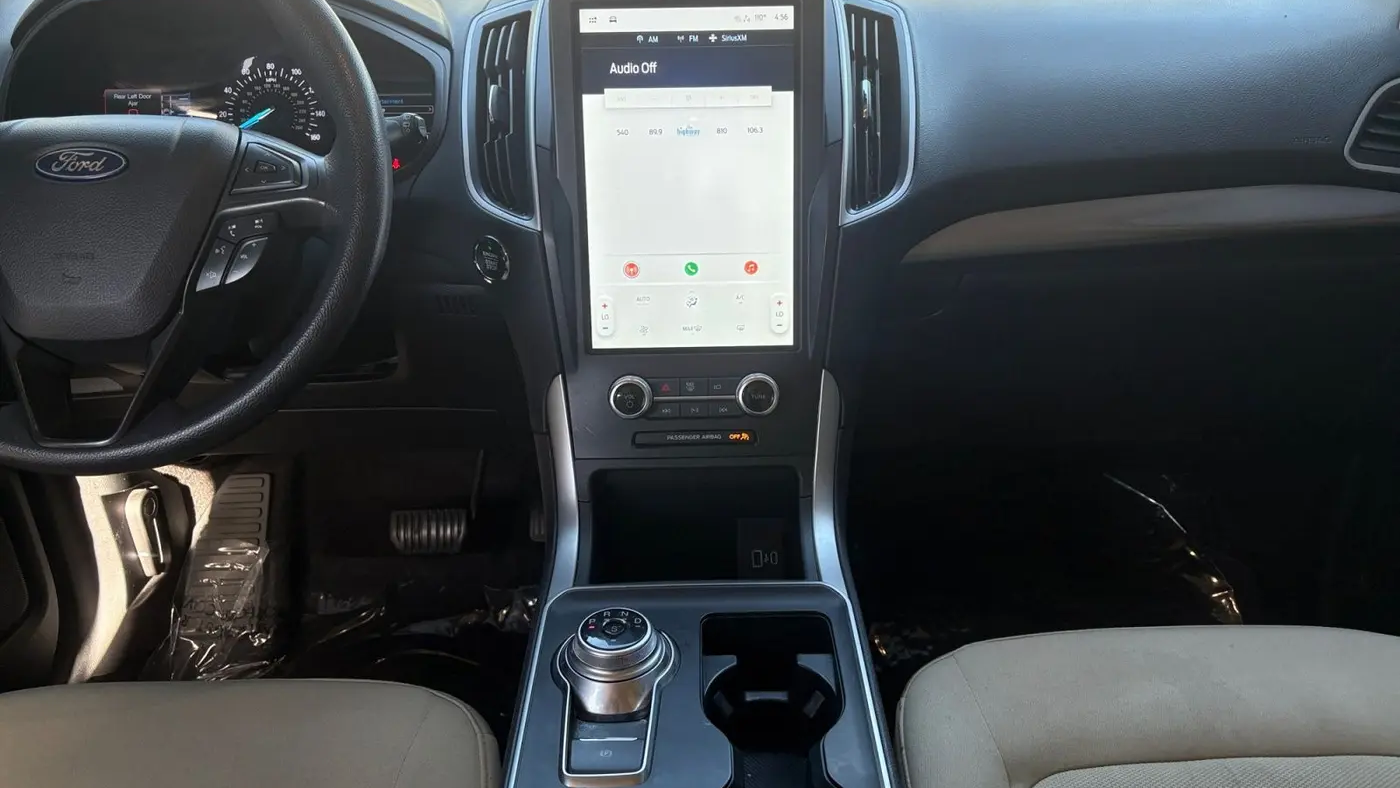 2024 Ford Edge SE
