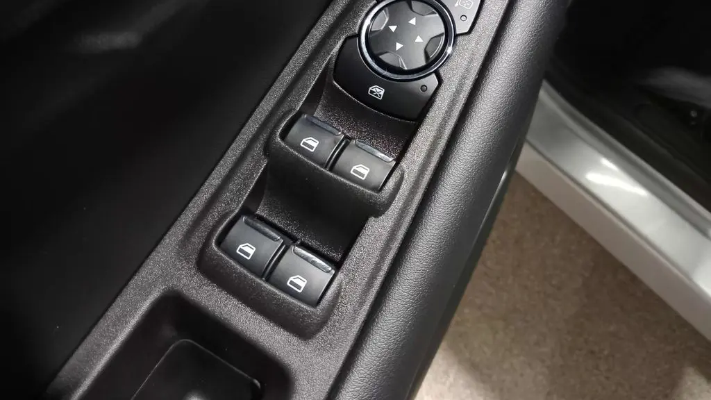 2024 Ford Edge SE