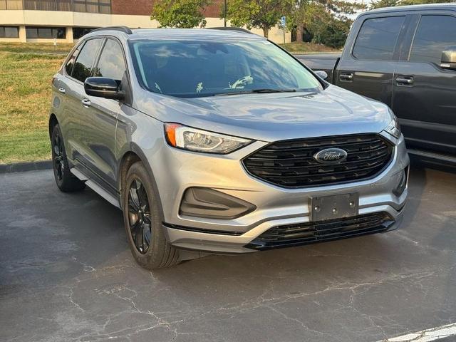 2022 Ford Edge SE — photo 1 of 3