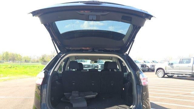 2022 Ford Edge SE