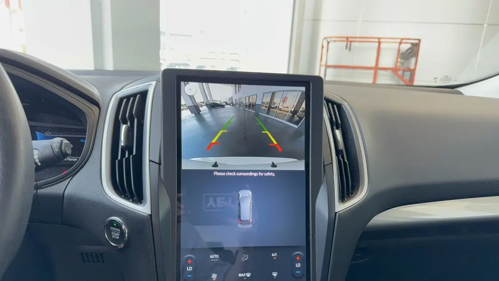 2022 Ford Edge SE