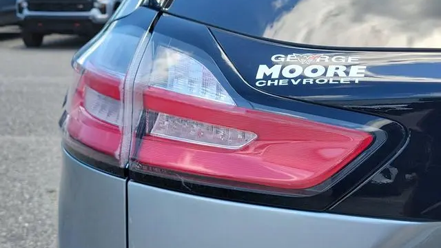 2023 Ford Edge SE