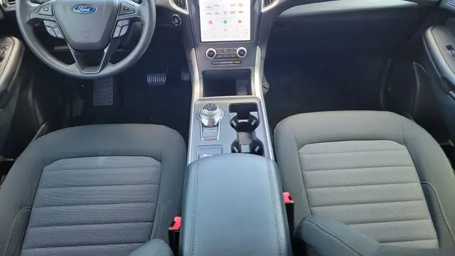 2023 Ford Edge SE