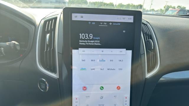 2023 Ford Edge SE