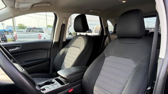 2023 Ford Edge SE