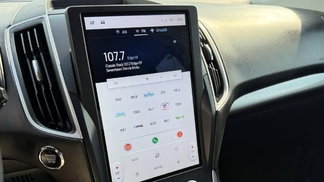 2023 Ford Edge SE