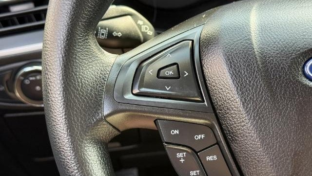 2023 Ford Edge SE