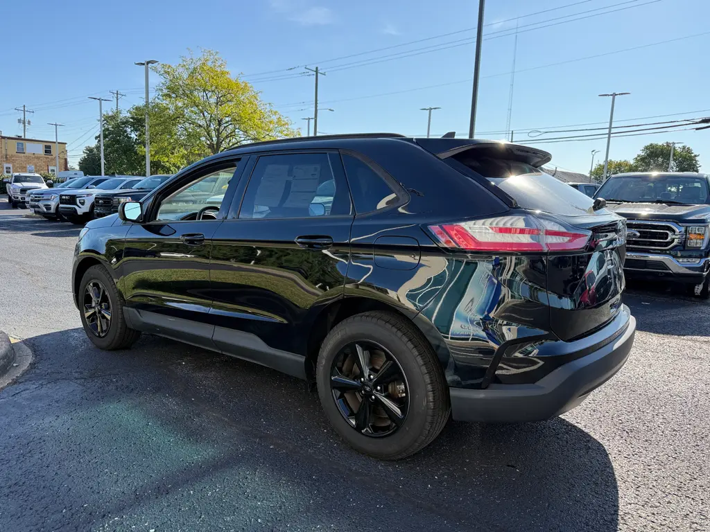 2023 Ford Edge - $24,488