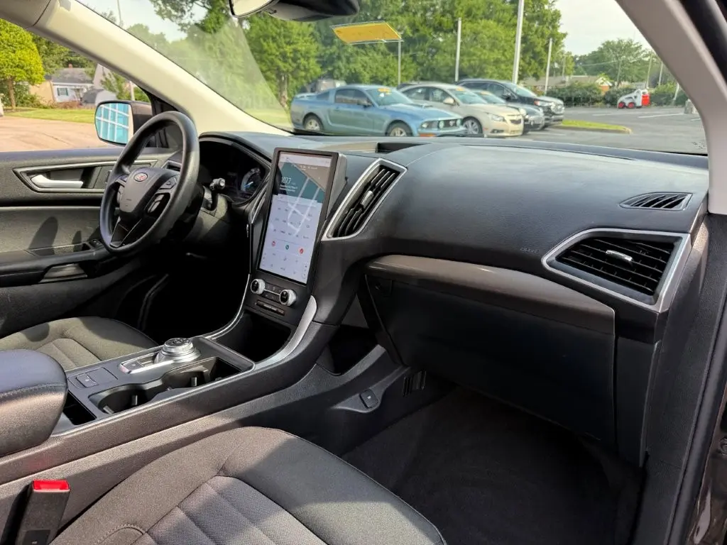 2023 Ford Edge - $24,488