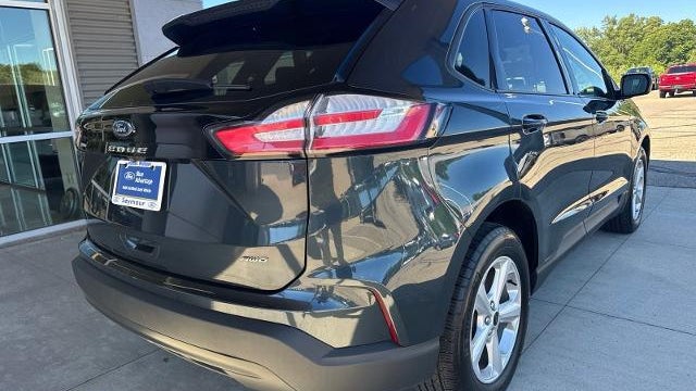 2023 Ford Edge SE