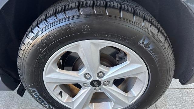 2023 Ford Edge SE