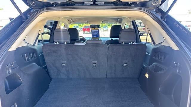 2023 Ford Edge SE