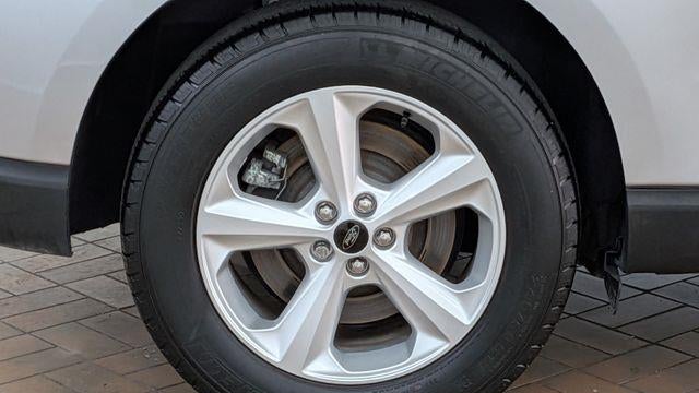 2023 Ford Edge SE
