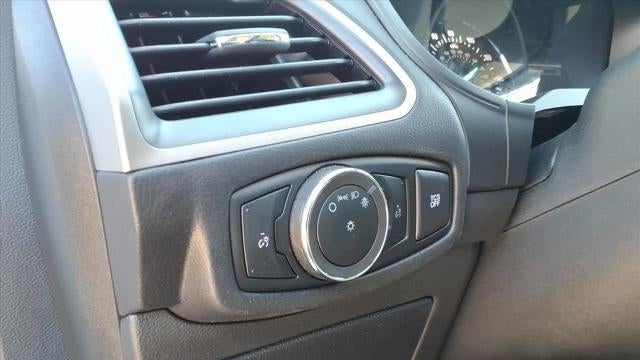 2024 Ford Edge SE