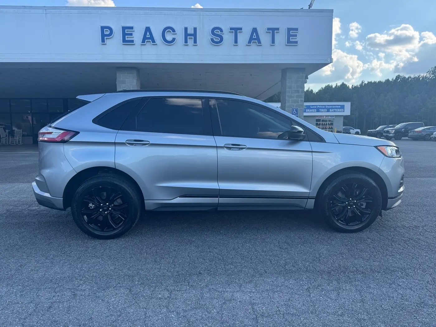2024 Ford Edge