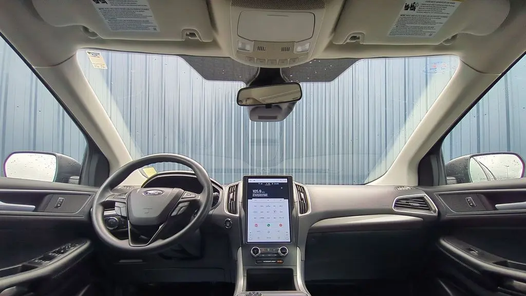 2024 Ford Edge SE