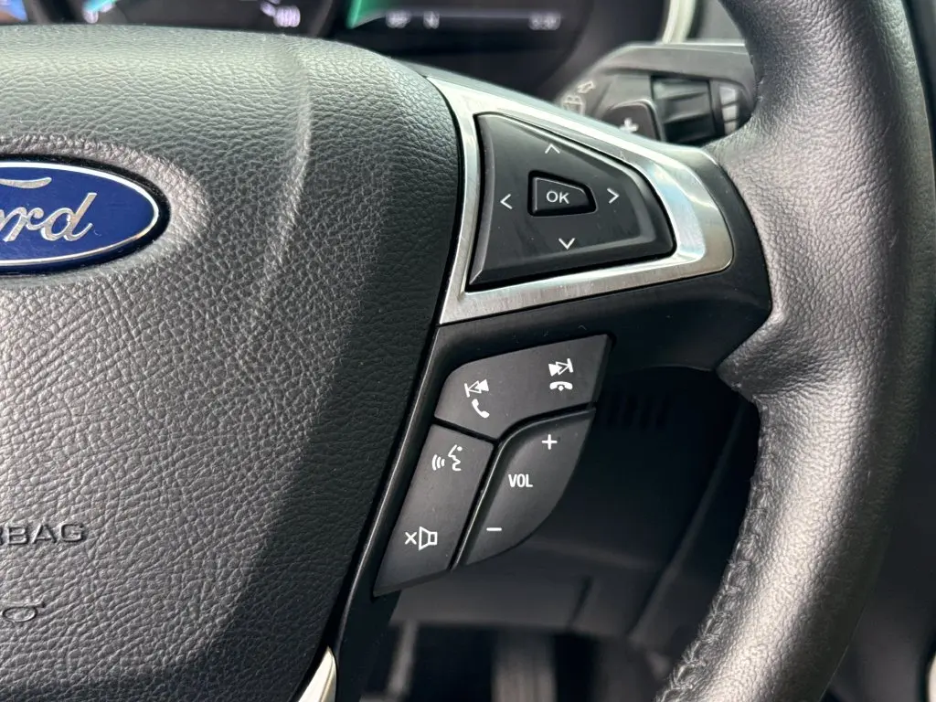 2015 Ford Edge - $8,901