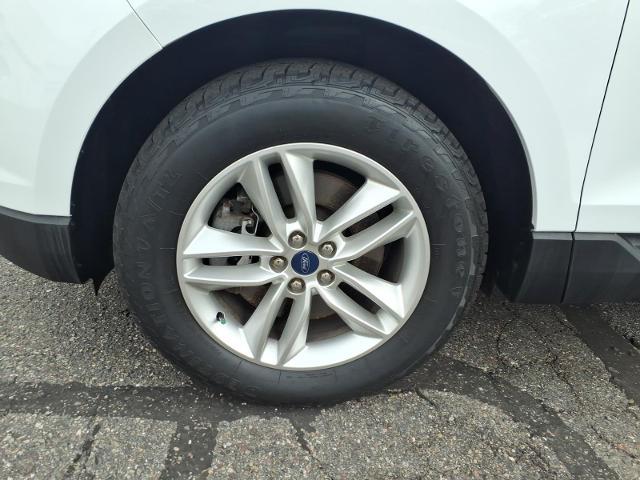 2017 Ford Edge - $14,900