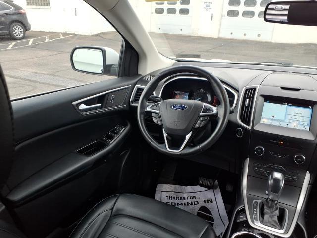 2017 Ford Edge - $14,900