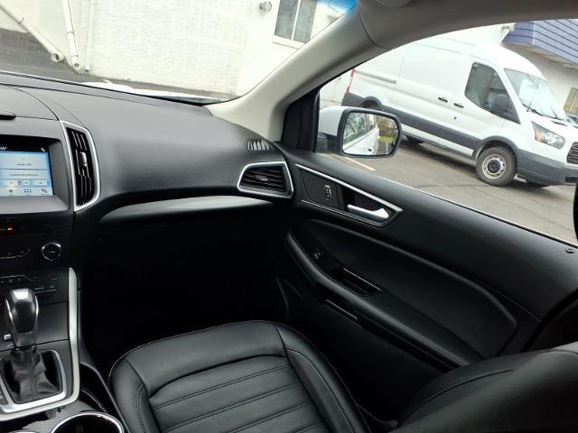 2017 Ford Edge - $14,900